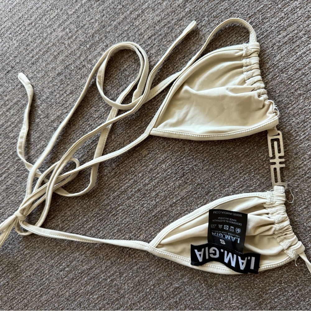 I.AM.GIA Beige Patterned Set - Picture 7 of 7